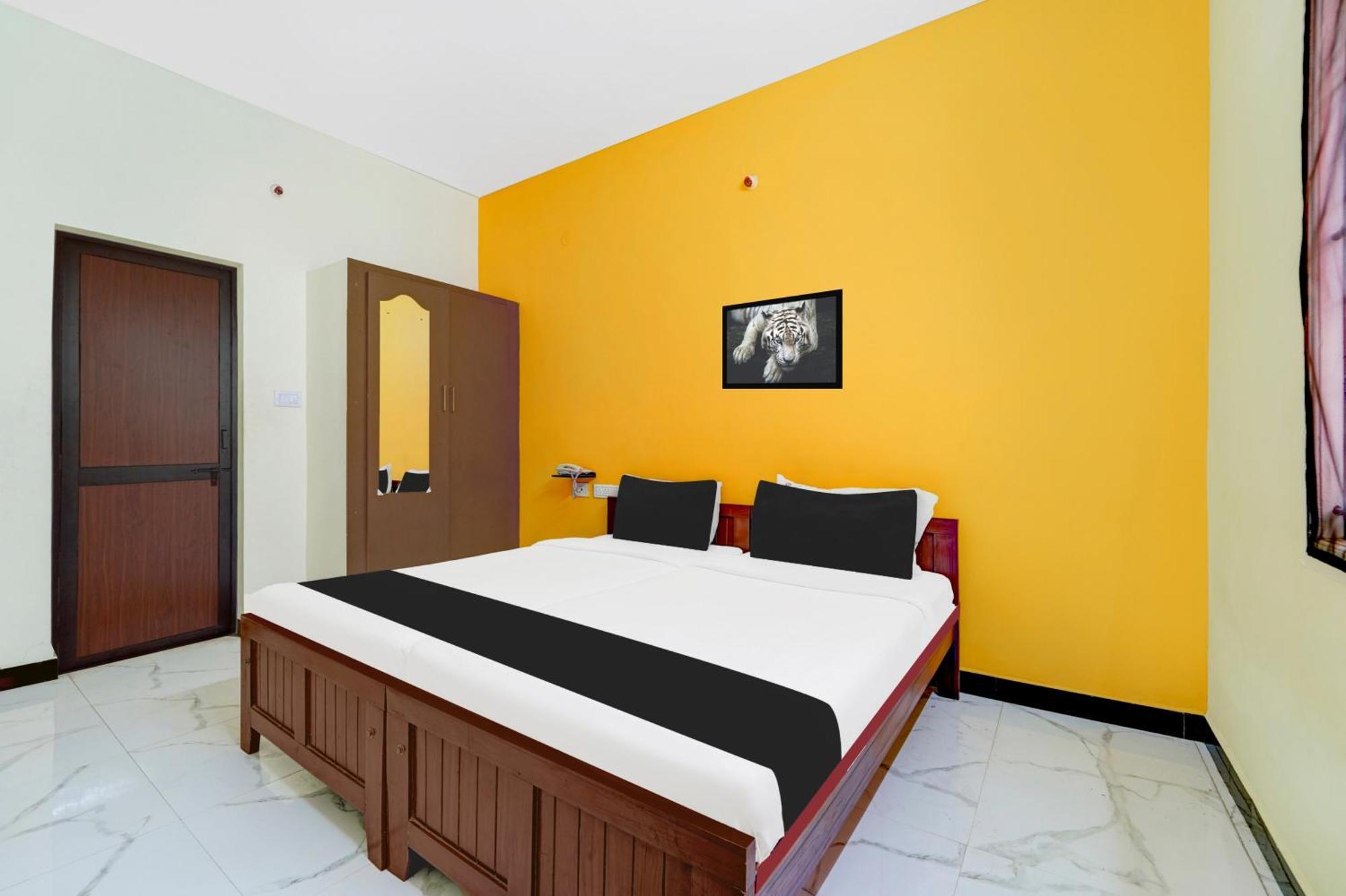 Super Hotel O Madurai Near Bus Stand Tallākulam Exterior photo
